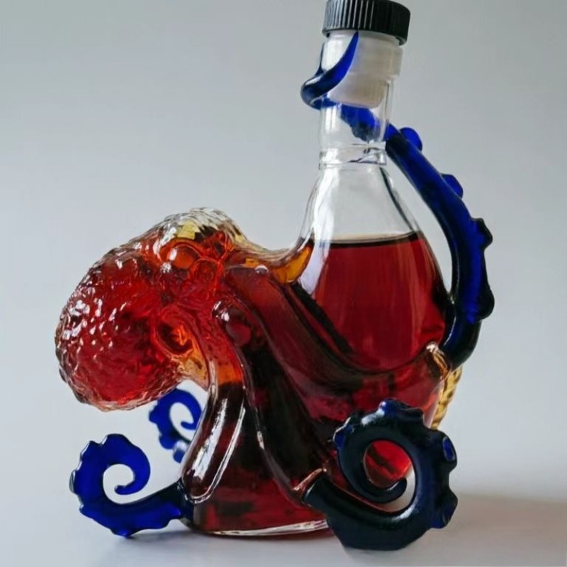 Whiskey Decanter, Sea Monster  - đánh giá và giá Vintage Collectible Glassware