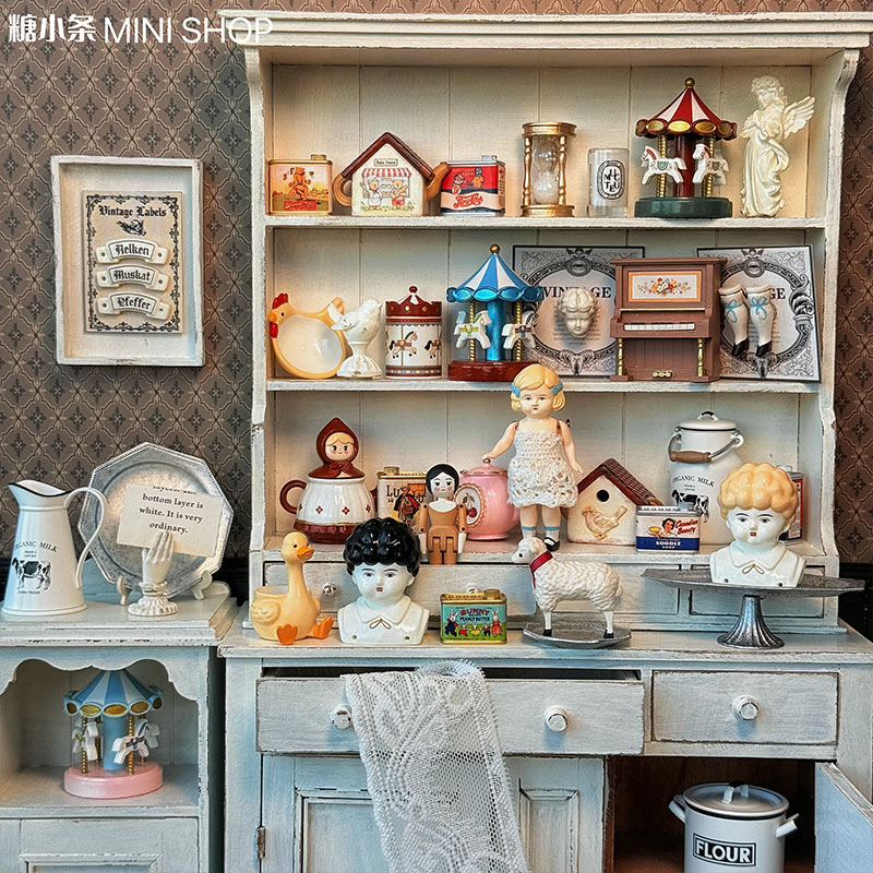 Miniature Vintage Doll Set, Ha - đánh giá và giá Vintage Collectible Figurines
