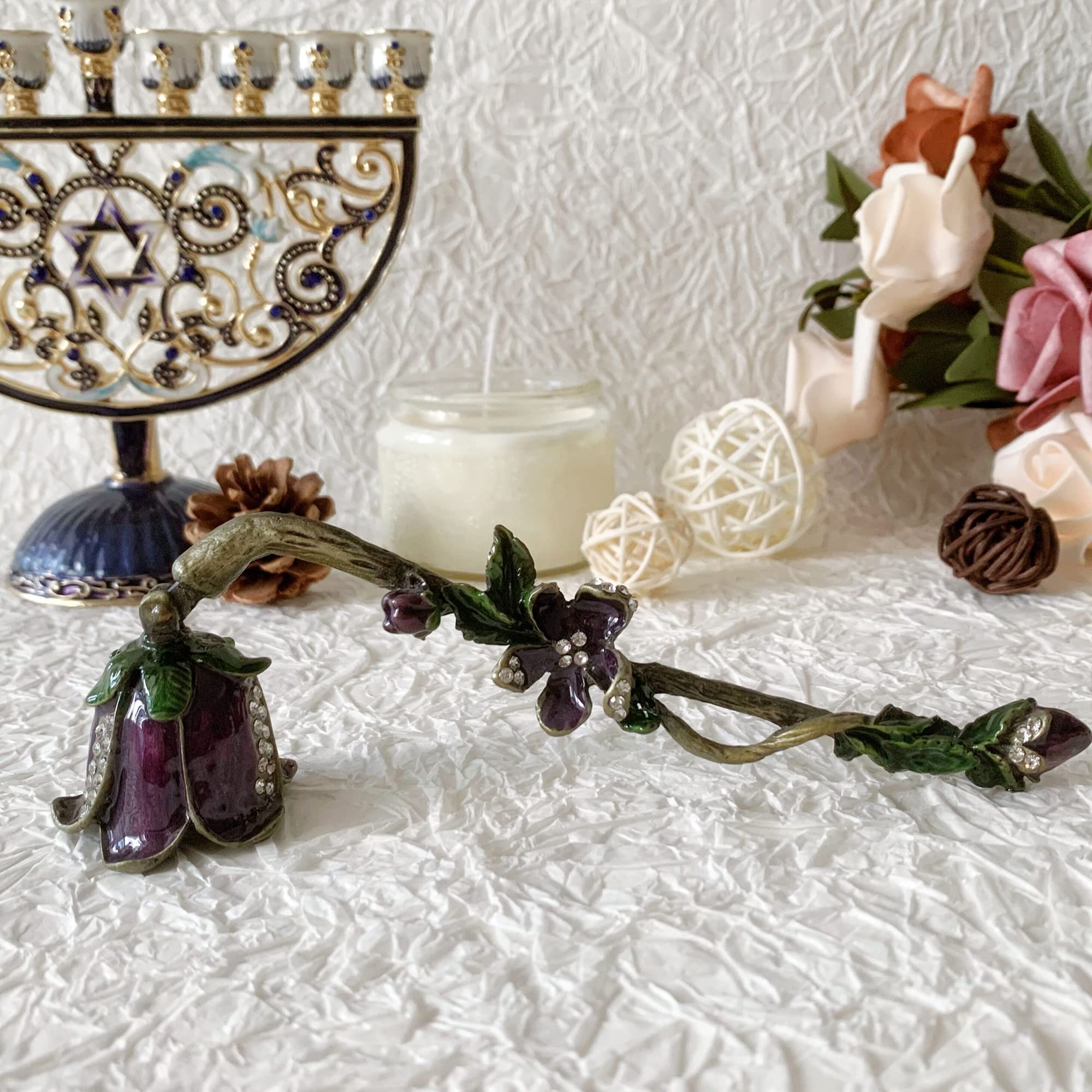 Luxury Menorah Candle Snuffer  - đánh giá và giá Collectible & Vintage Dolls For Wedding